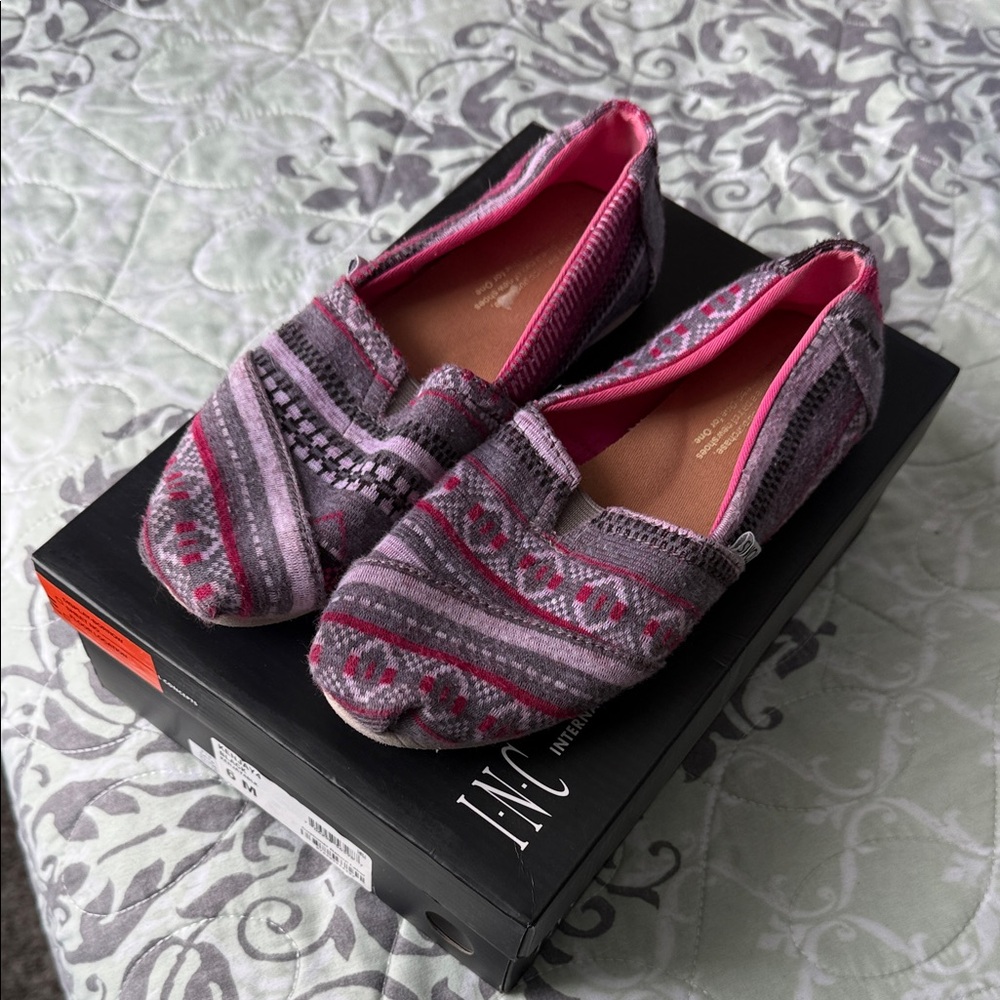 Toms Women's Pink and Gray Patterned
